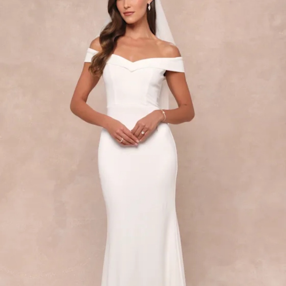 Lulu's Arienne Off-Shoulder Wedding Dress XS
